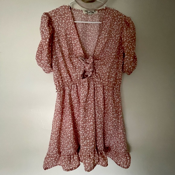 vine and Valley Dresses & Skirts - Pink and White Print Tea dress